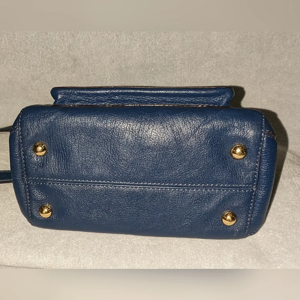Michael Kors Sloan top handle satchel bag. - Picture 6 of 12